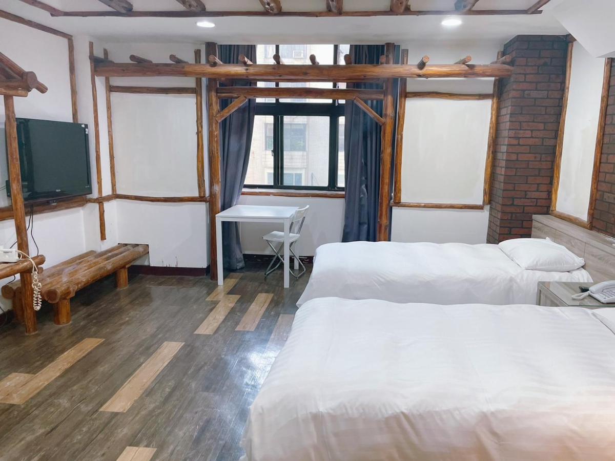 A22 Wei Lu Hotel Čung-li Exteriér fotografie