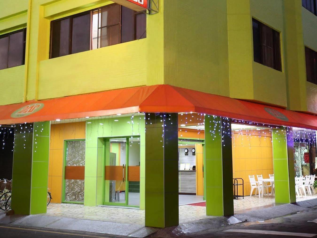 A22 Wei Lu Hotel Čung-li Exteriér fotografie